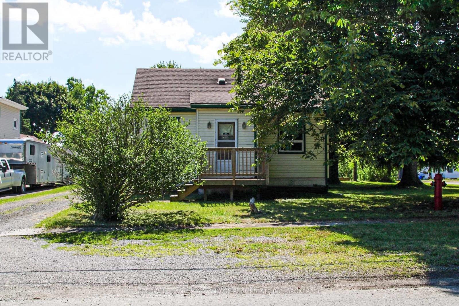 40 RAMEY AVENUE, Port Colborne, Ontario