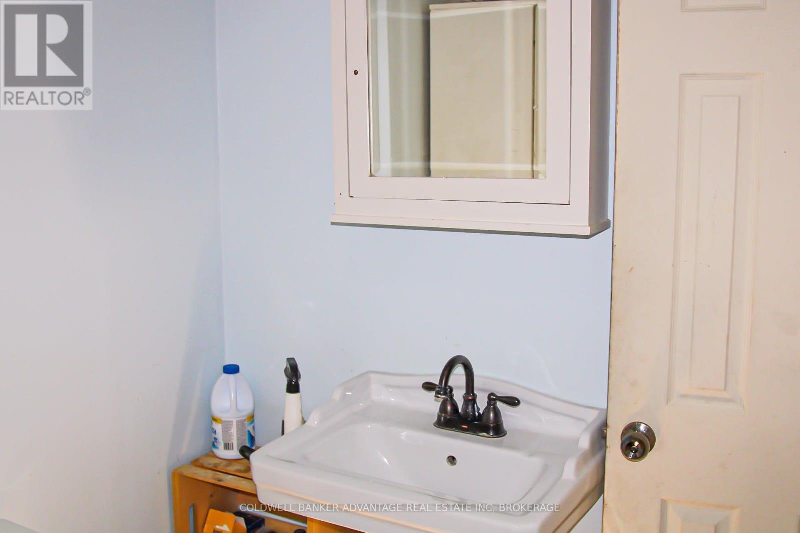 40 Ramey Avenue, Port Colborne, Ontario  L3K 2L3 - Photo 12 - X13497182