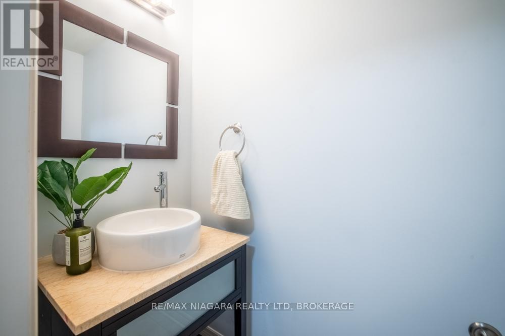 374 Pelham Road, St. Catharines, Ontario  L2S 0A2 - Photo 33 - X13498116