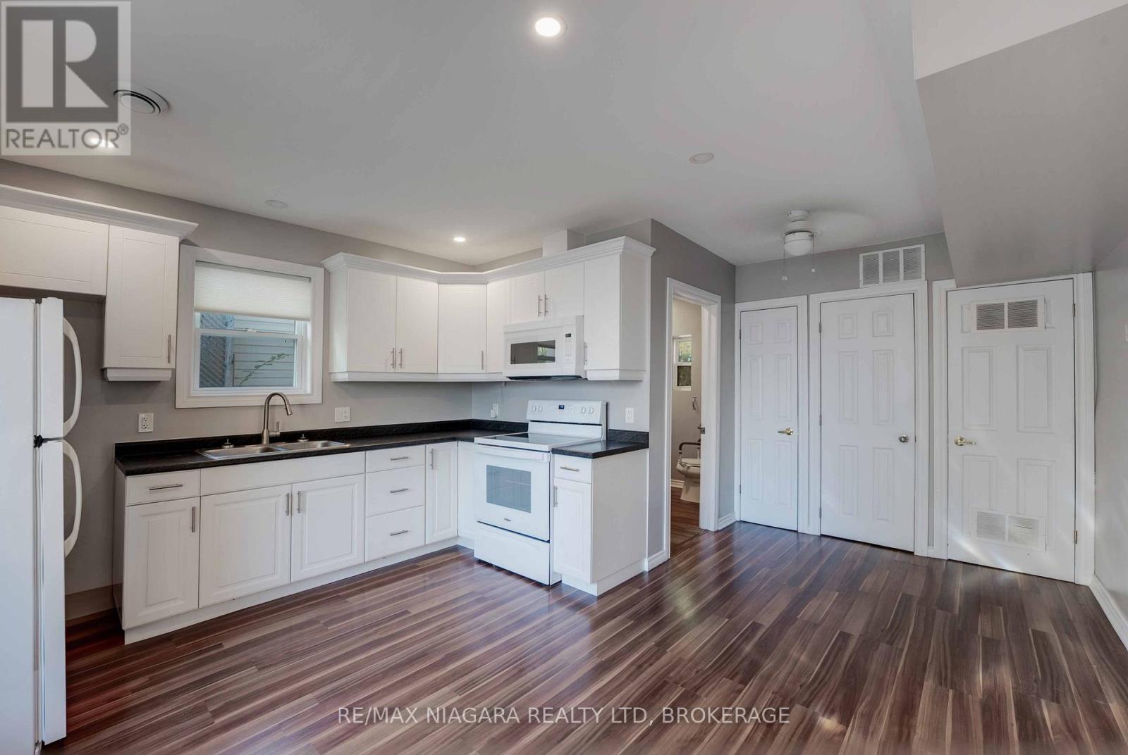2971 Portage Road, Niagara Falls, Ontario  L2J 2J6 - Photo 4 - X13500696