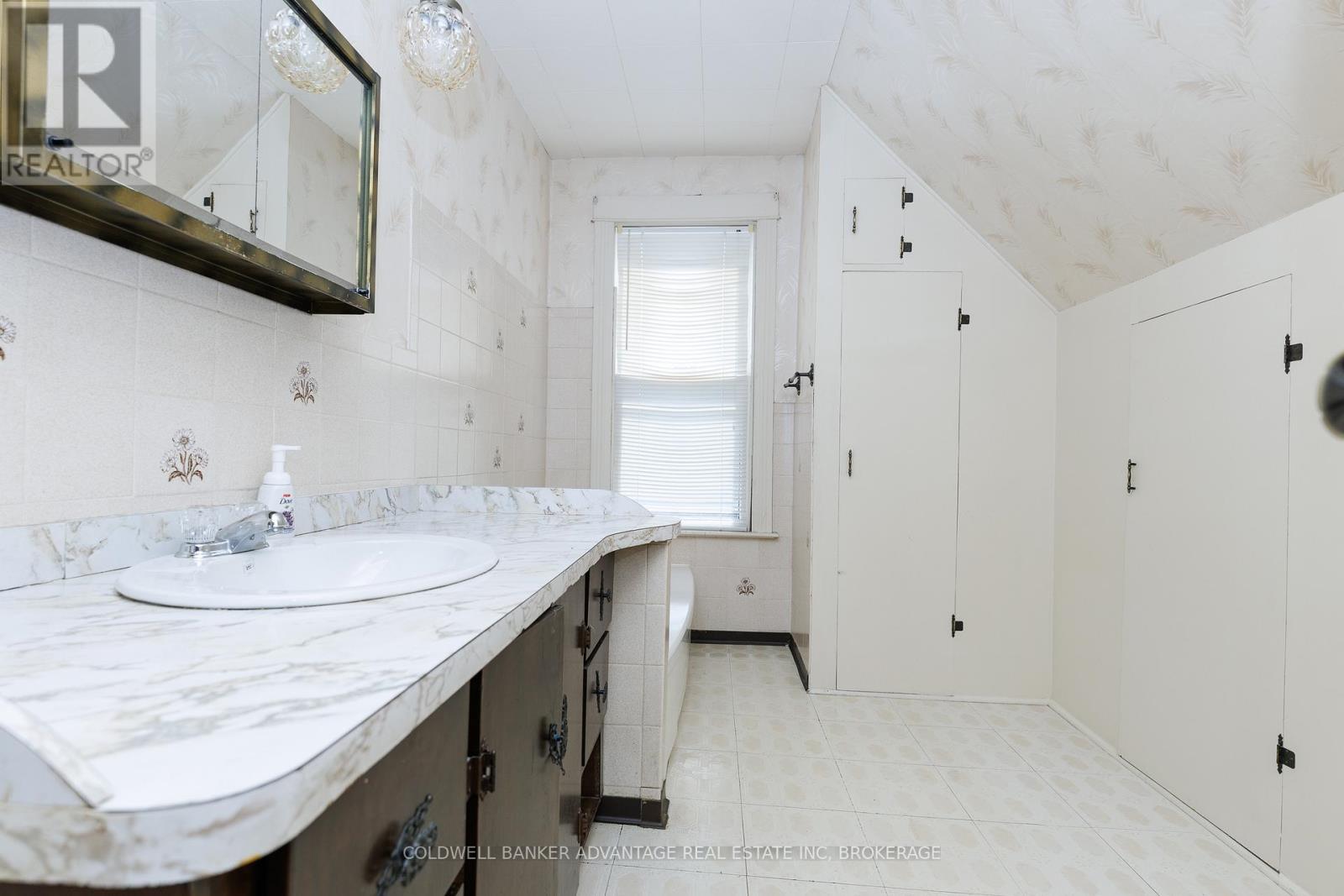 48 Empire Street, Welland, Ontario  L3B 2L4 - Photo 22 - X13501354