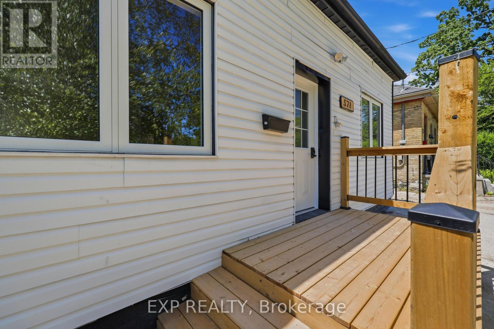 571 Elizabeth Street, London East, Ontario  N5W 3S5 - Photo 3 - X13501944
