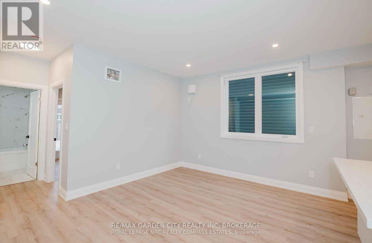 105b - 105 Southworth Street N, Welland, Ontario  L3B 1Y7 - Photo 6 - X13502126