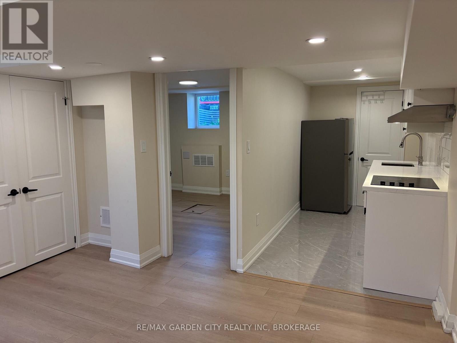 Lwr-1bed - 60 Wakelin Terrace, St. Catharines, Ontario  L2M 4K9 - Photo 10 - X13503468