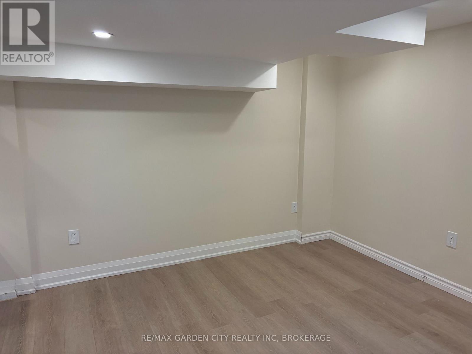 Lwr-1bed - 60 Wakelin Terrace, St. Catharines, Ontario  L2M 4K9 - Photo 6 - X13503468