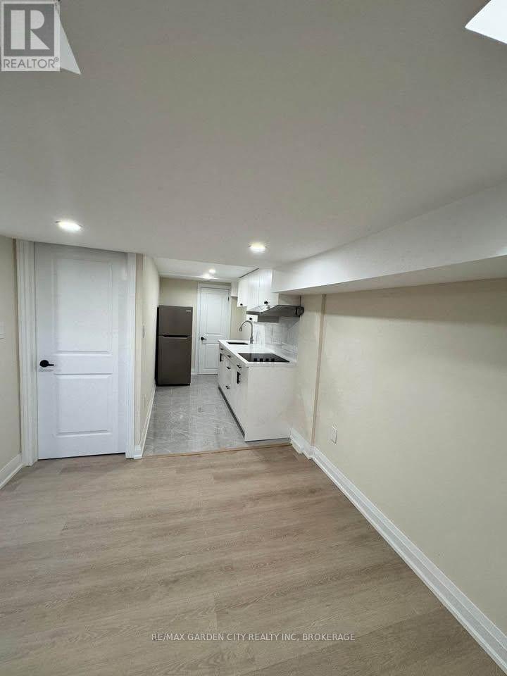Lwr-1bed - 60 Wakelin Terrace, St. Catharines, Ontario  L2M 4K9 - Photo 9 - X13503468