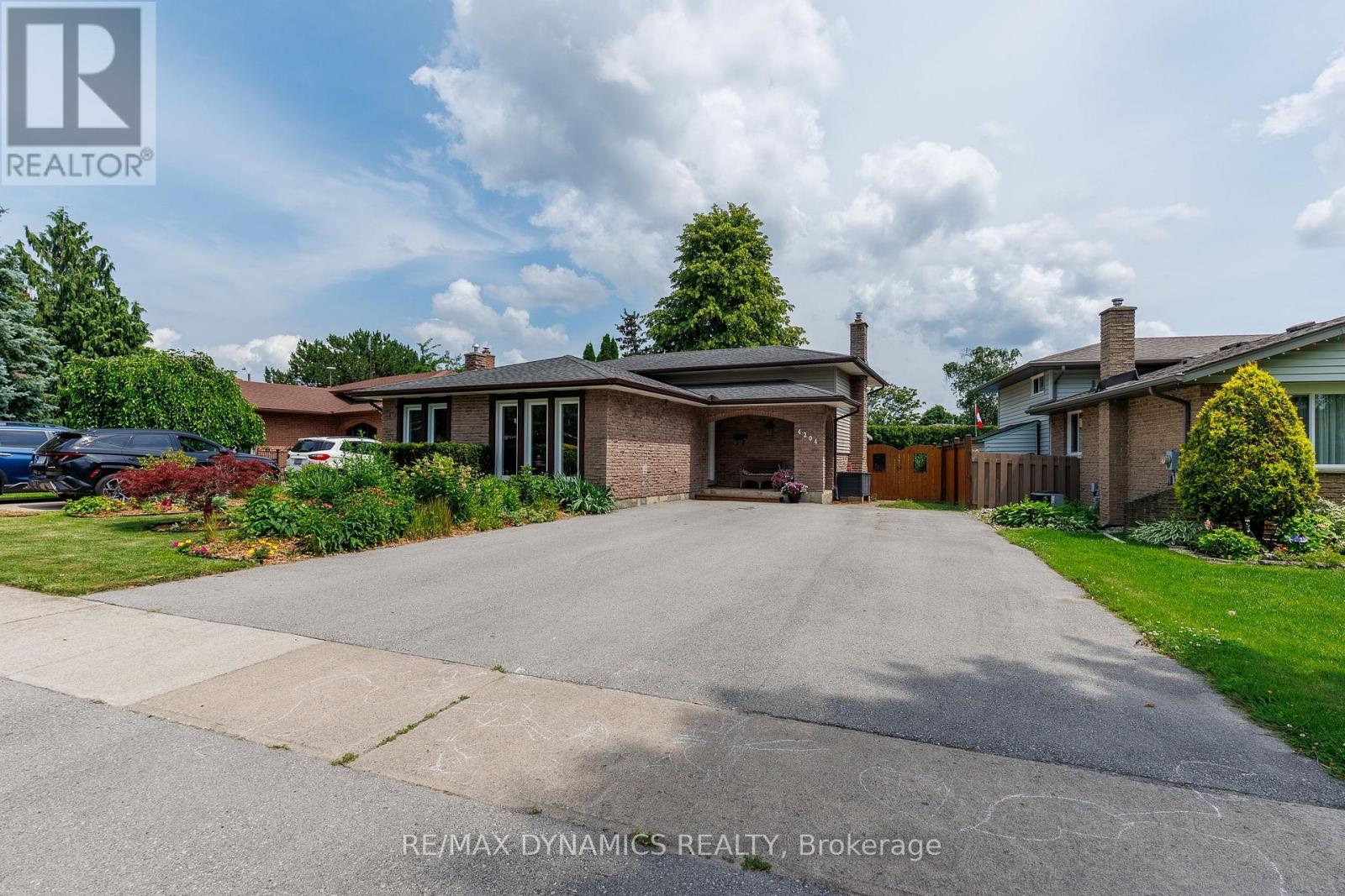 4204 Brookdale Drive, Niagara Falls, Ontario  L2H 2B5 - Photo 35 - X13503676