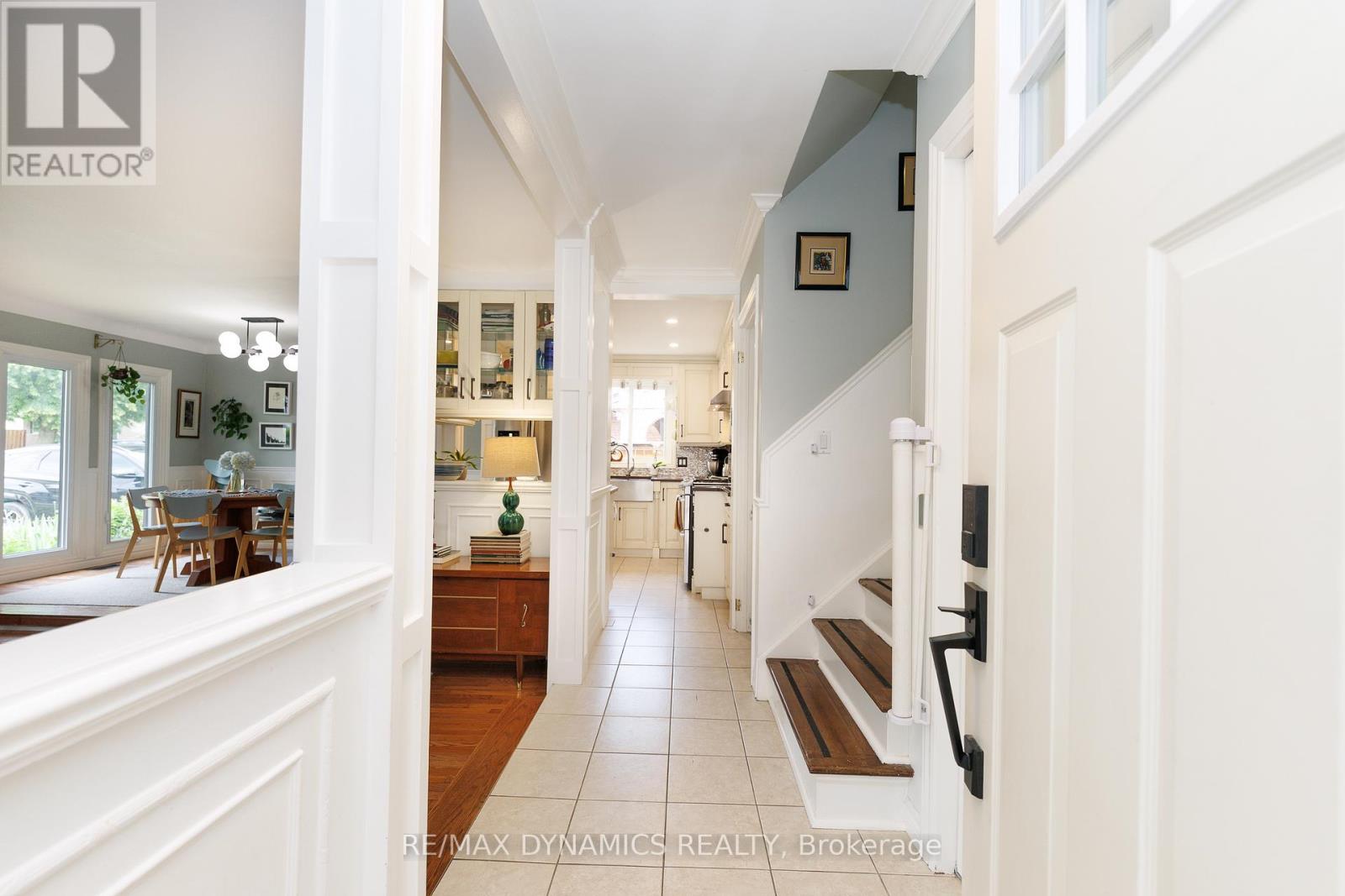 4204 Brookdale Drive, Niagara Falls, Ontario  L2H 2B5 - Photo 4 - X13503676
