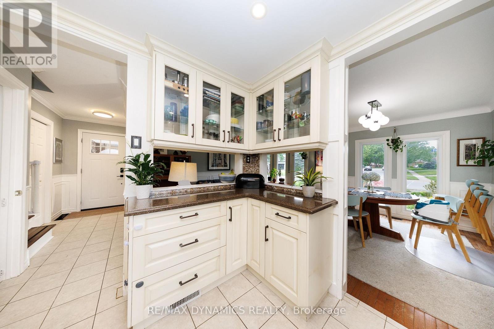 4204 Brookdale Drive, Niagara Falls, Ontario  L2H 2B5 - Photo 7 - X13503676