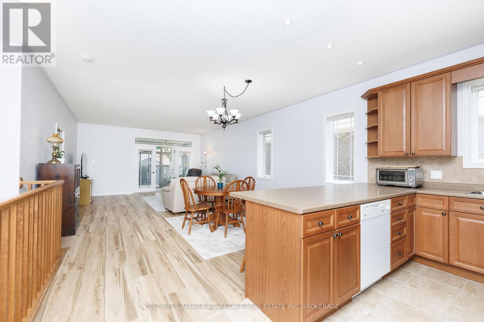 18 Willson Crossing Court, Pelham, Ontario  L3E 0P8 - Photo 6 - X13503938