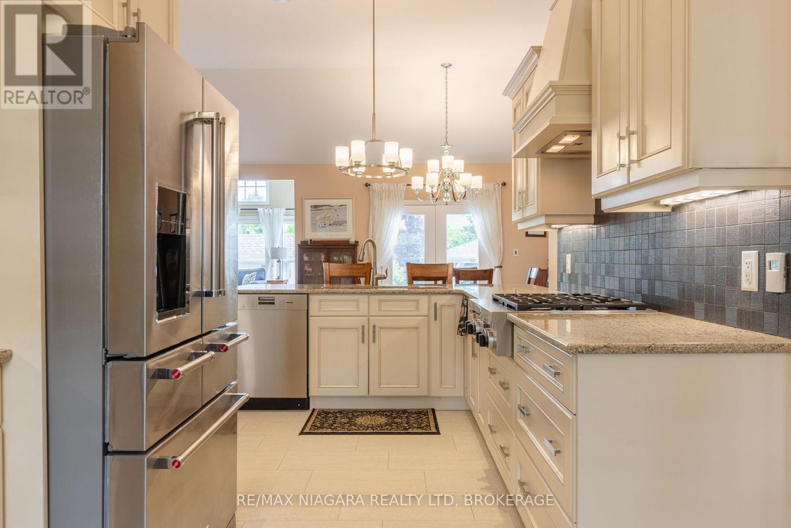 40 Driftwood Trail, Fort Erie, Ontario  L0S 1N0 - Photo 11 - X13504560