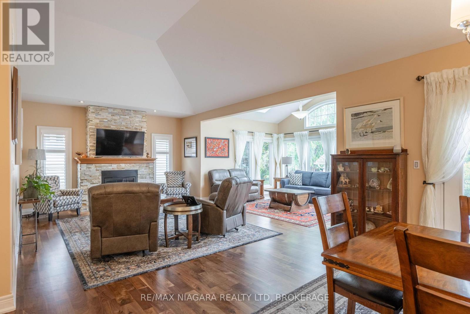 40 Driftwood Trail, Fort Erie, Ontario  L0S 1N0 - Photo 16 - X13504560