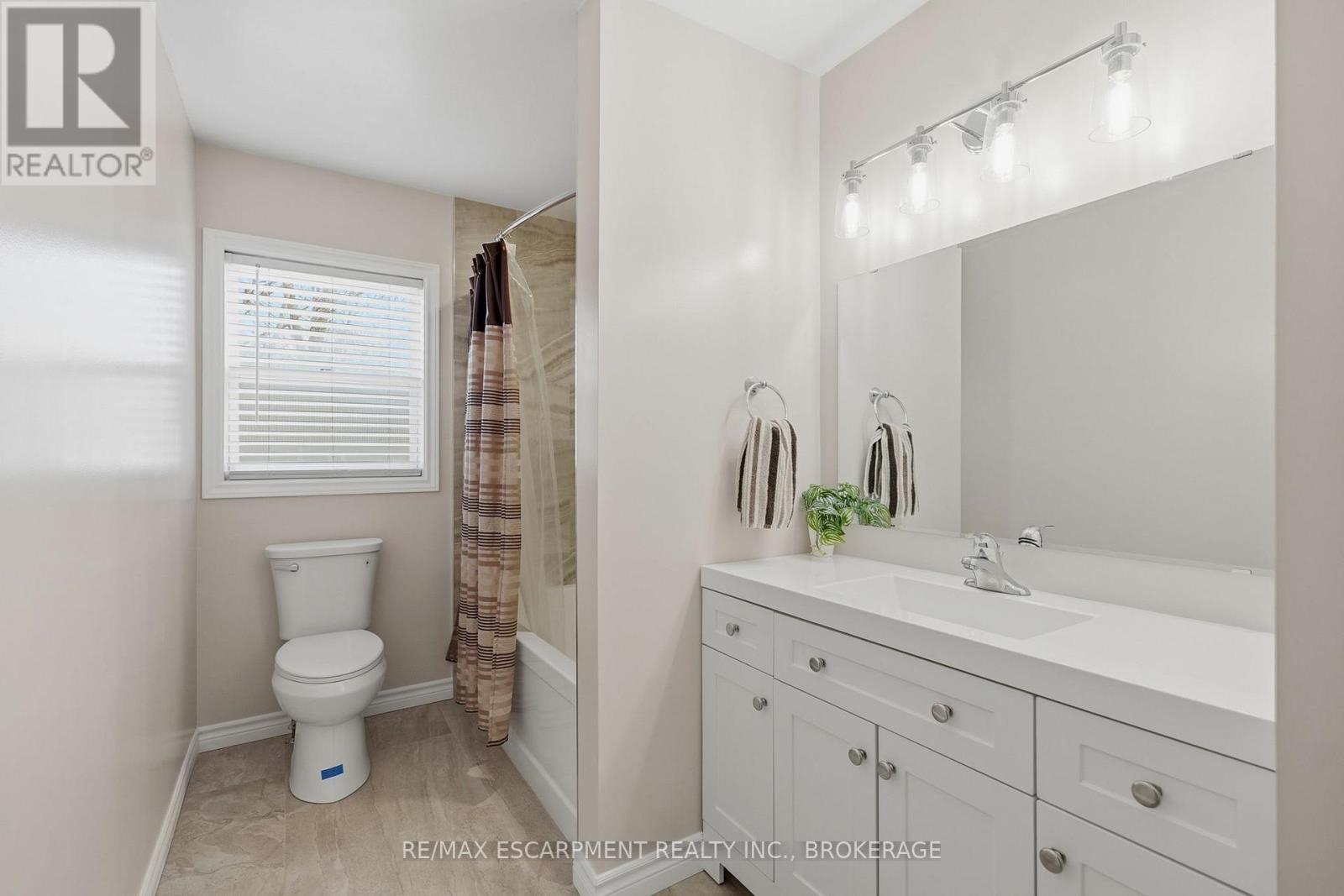 3148 Jewell Avenue, Fort Erie, Ontario  L0S 1N0 - Photo 19 - X13504740