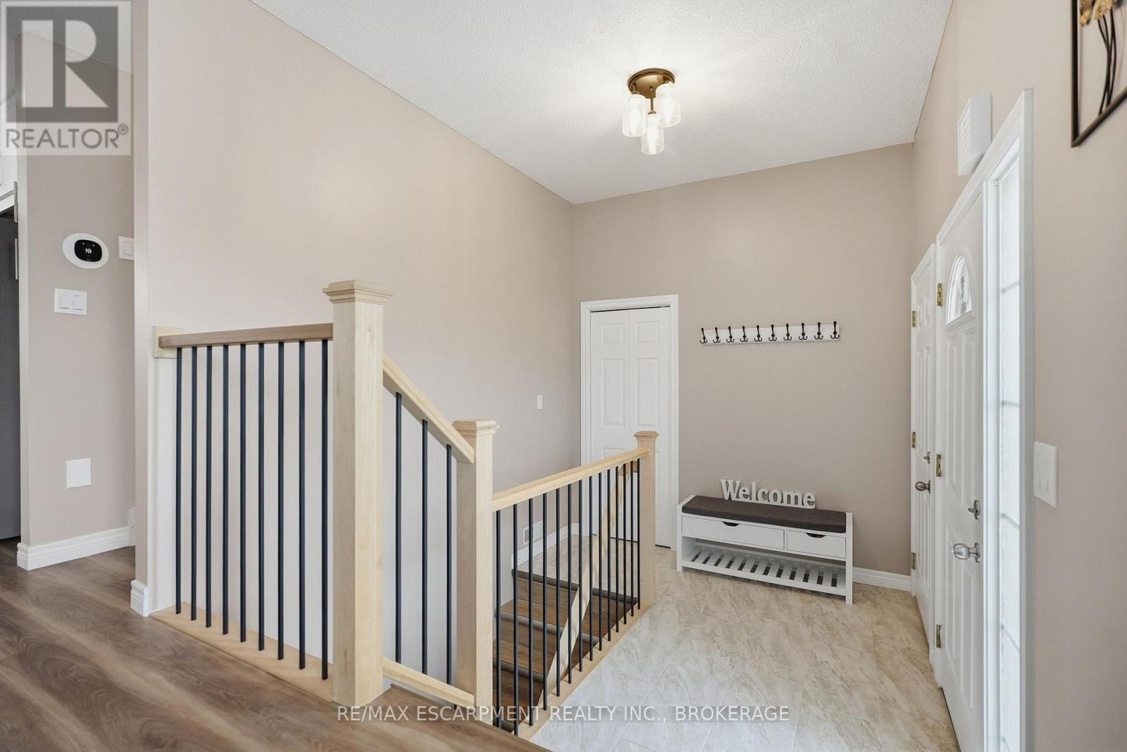 3148 Jewell Avenue, Fort Erie, Ontario  L0S 1N0 - Photo 2 - X13504740