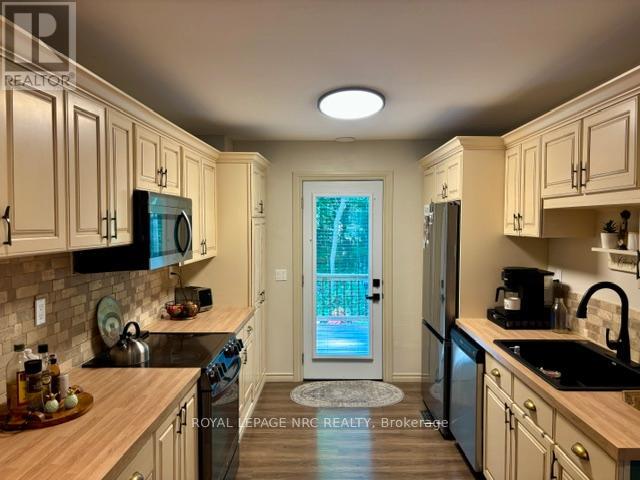 4882 Mapleview Crescent, Port Colborne, Ontario  L0S 1R0 - Photo 11 - X13505042