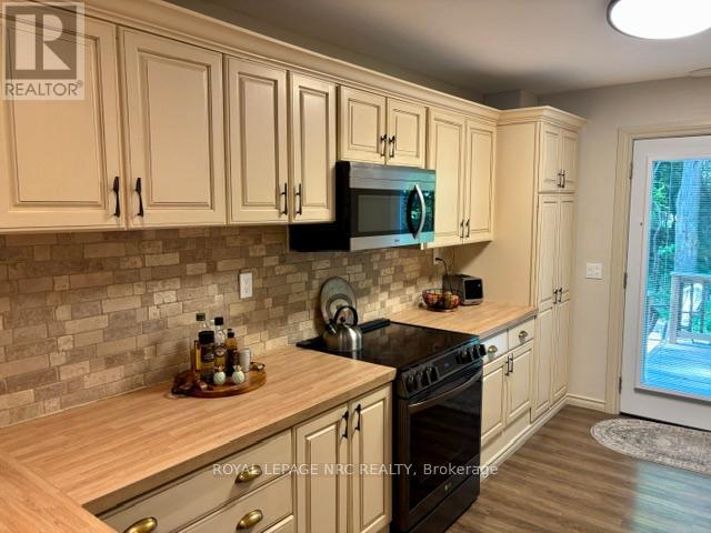 4882 Mapleview Crescent, Port Colborne, Ontario  L0S 1R0 - Photo 14 - X13505042