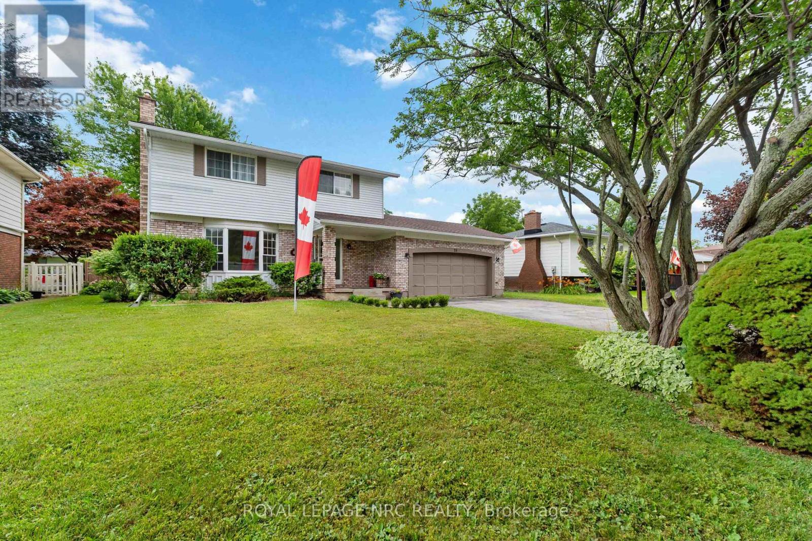 25 St George Court, Fort Erie, Ontario  L0S 1B0 - Photo 2 - X13505276