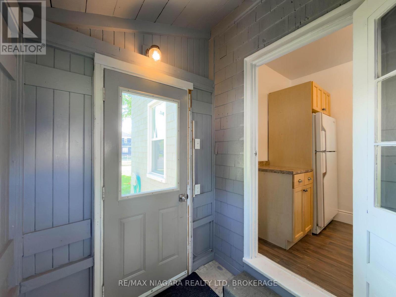 51 Plymouth Road, Welland, Ontario  L3B 3C5 - Photo 4 - X13506446