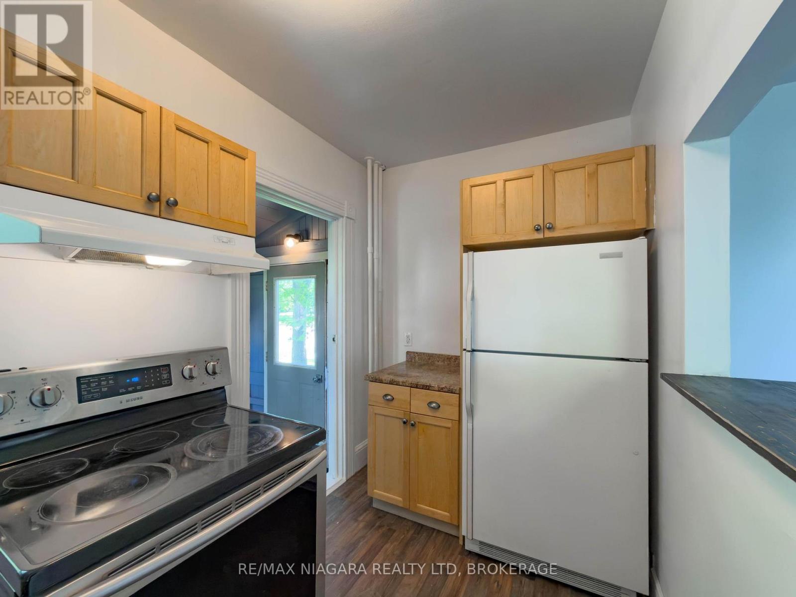 51 Plymouth Road, Welland, Ontario  L3B 3C5 - Photo 6 - X13506446