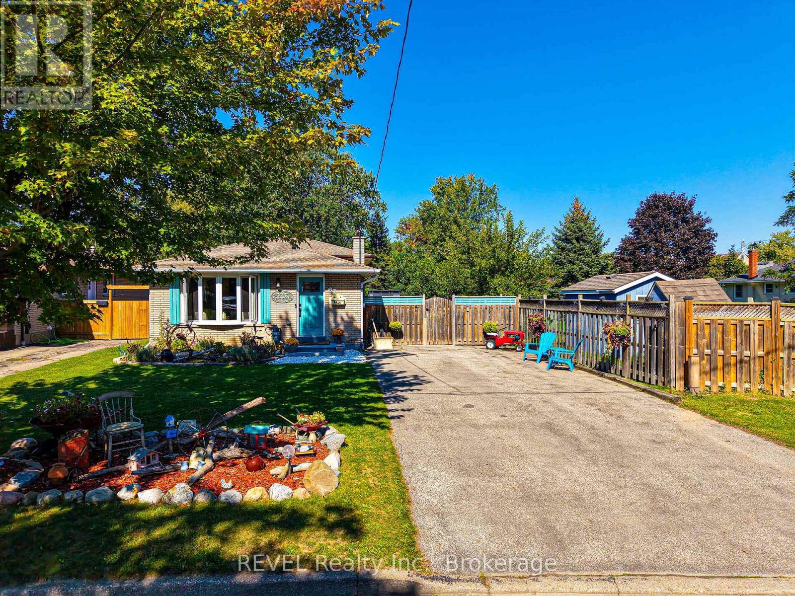 67 LOUIS AVENUE, St. Catharines, Ontario