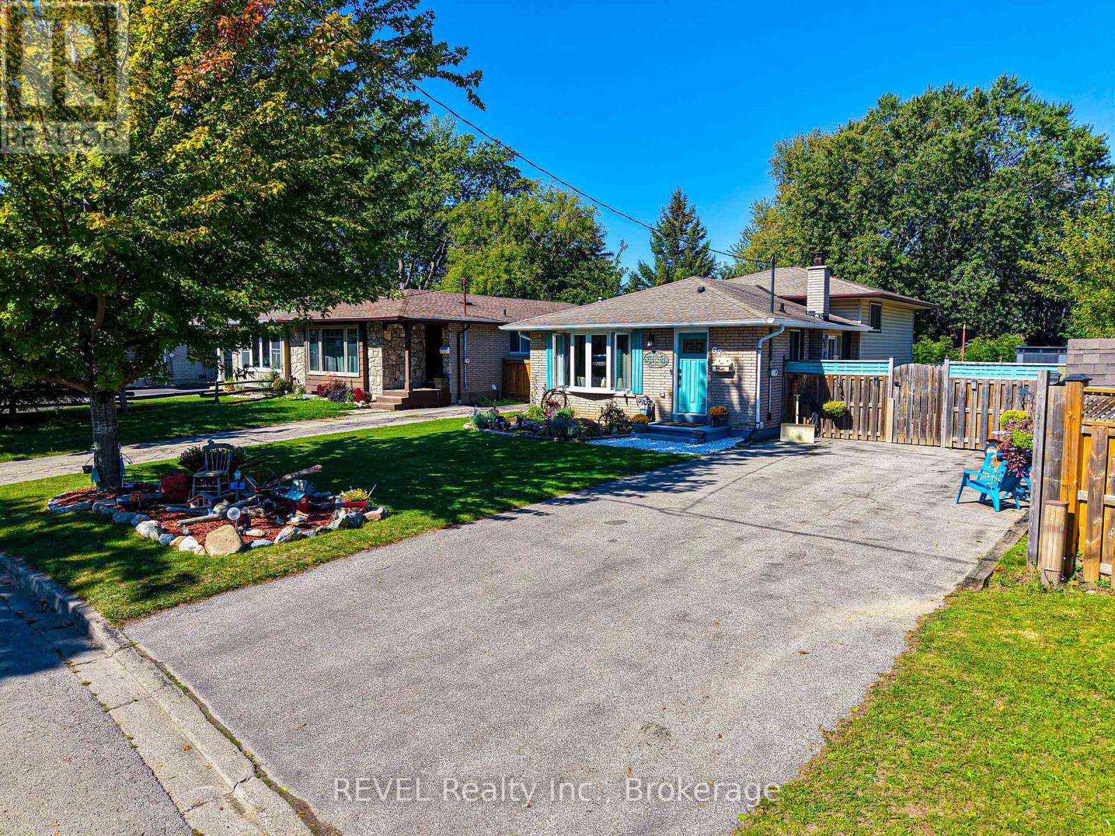67 Louis Avenue, St. Catharines, Ontario  L2M 2N4 - Photo 2 - X13506622