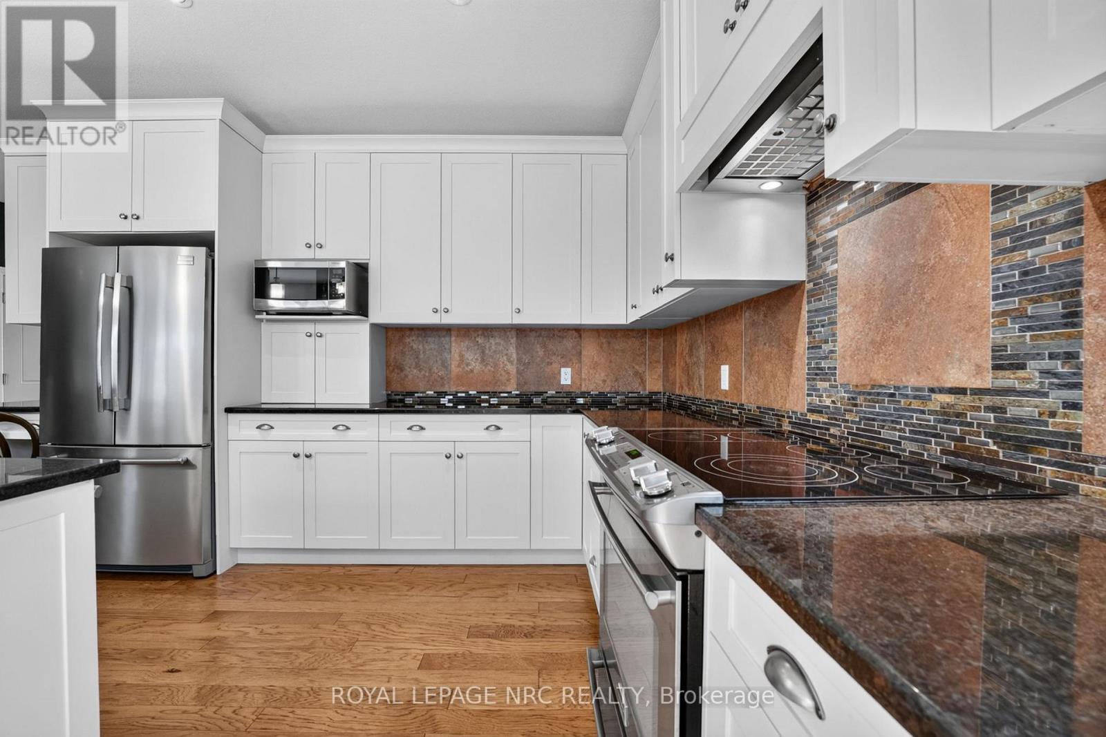 3307 Riselay Avenue, Fort Erie, Ontario  L0S 1N0 - Photo 15 - X13506938