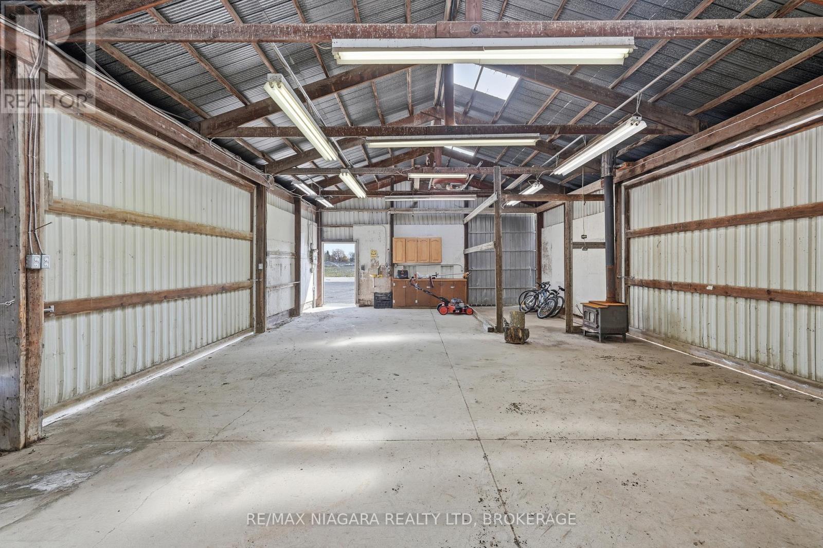 855 Line 1 Road, Niagara-On-The-Lake, Ontario  L0S 1J0 - Photo 8 - X13507280