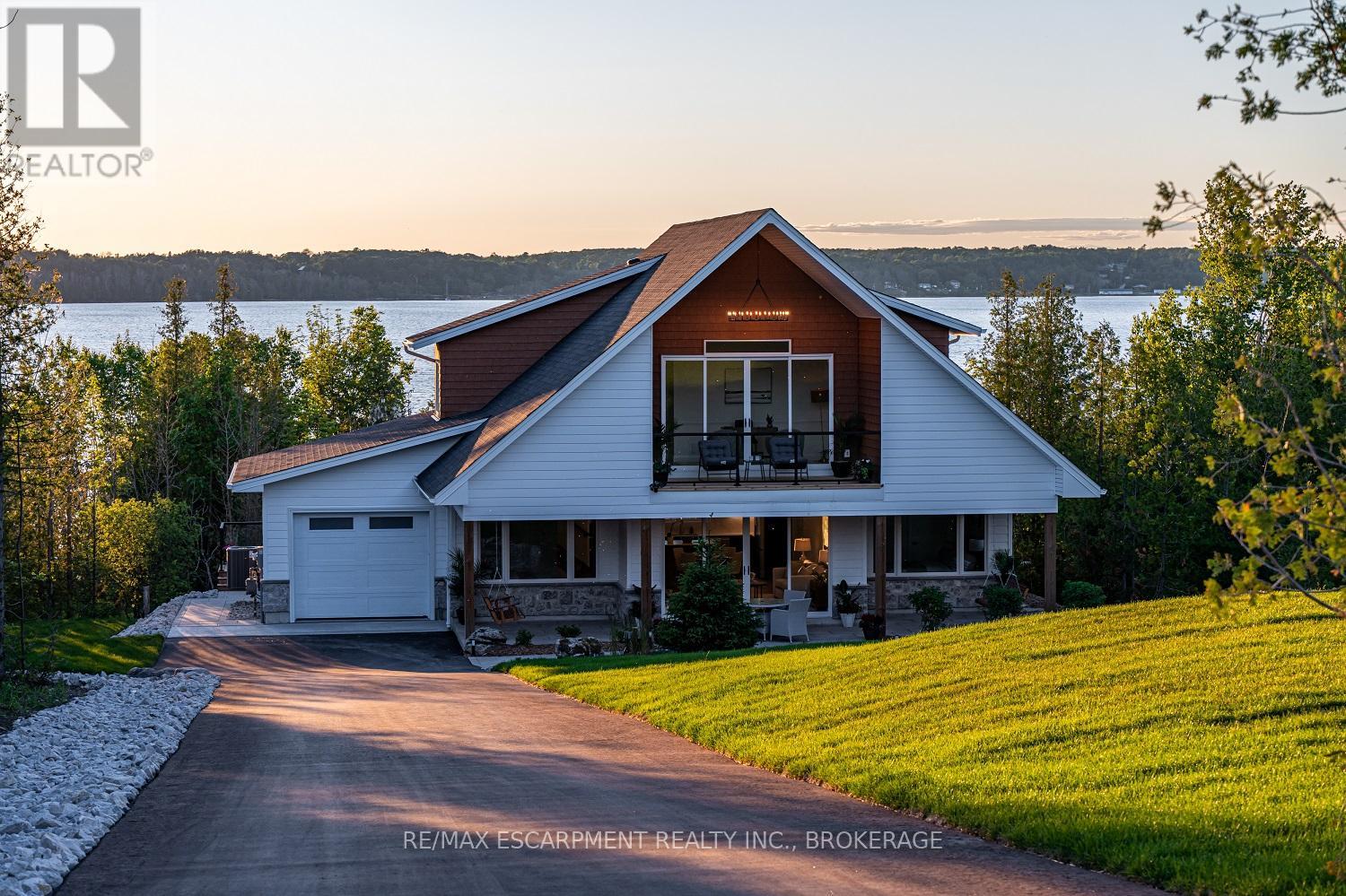 165 Wilson Drive, Georgian Bluffs, Ontario  N0H 2T0 - Photo 2 - X13507614