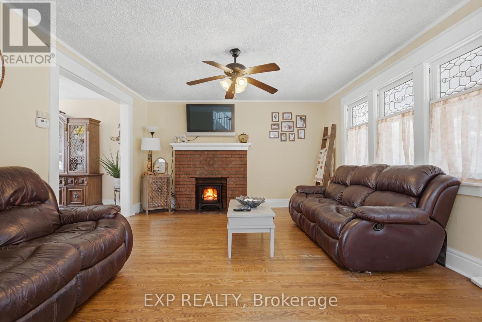 26 Lowell Avenue, St. Catharines, Ontario  L2R 2E1 - Photo 10 - X13508002