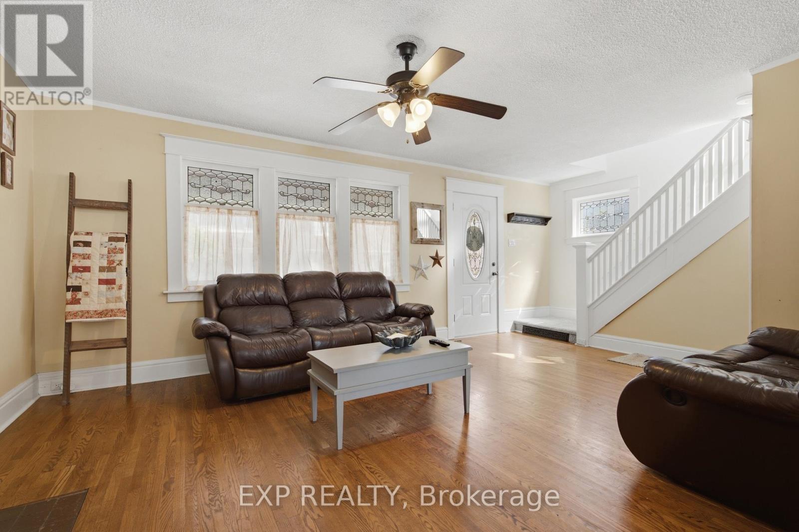 26 Lowell Avenue, St. Catharines, Ontario  L2R 2E1 - Photo 11 - X13508002