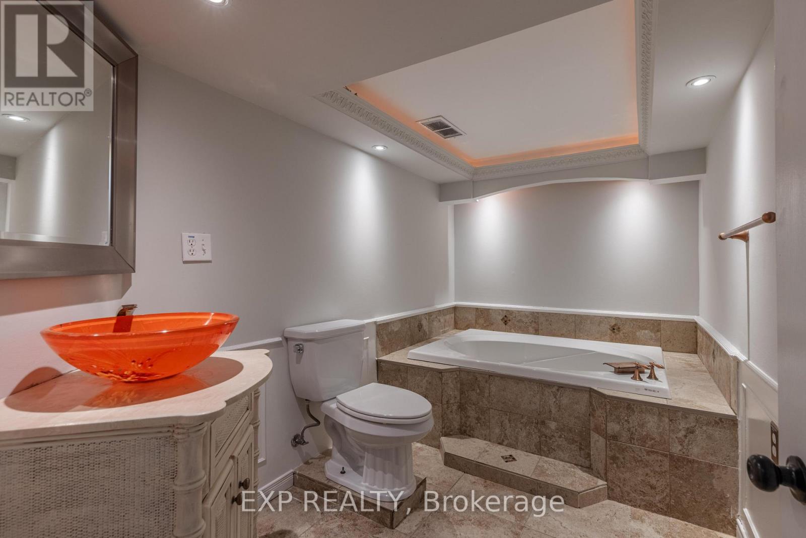 7116 Centennial Street, Niagara Falls, Ontario  L2G 2Z1 - Photo 26 - X13508544