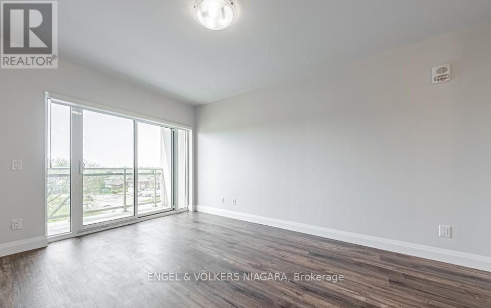 406 - 5698 Main Street, Niagara Falls, Ontario  L2G 5Z4 - Photo 12 - X13508562