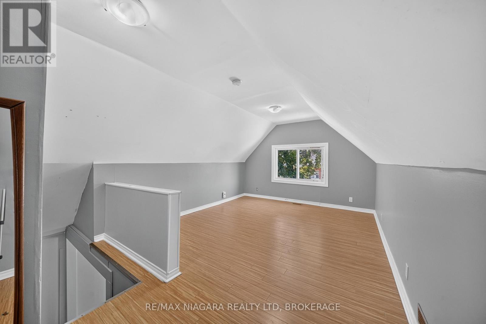4454 Huron Street, Niagara Falls, Ontario  L2E 2H2 - Photo 20 - X13508940