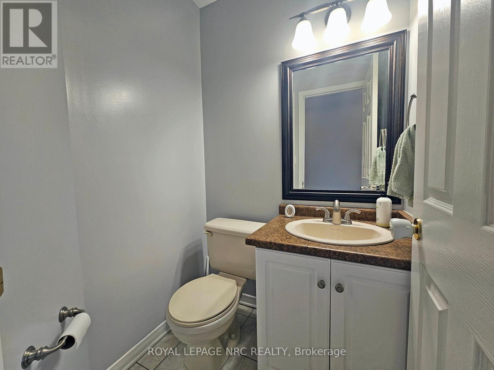 28 - 5070 Drummond Road, Niagara Falls, Ontario  L2E 6E4 - Photo 27 - X13509090