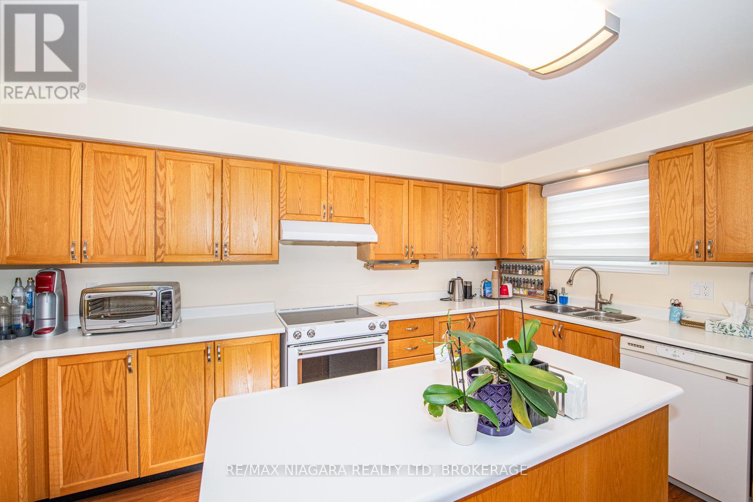 120 Janesville Road, Vaughan, Ontario  L4J 7A2 - Photo 10 - N13509650