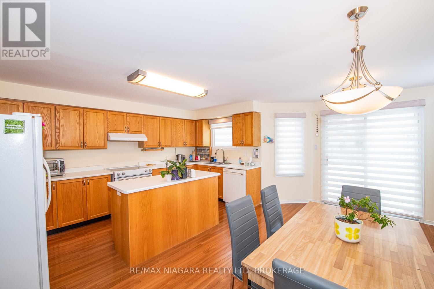 120 Janesville Road, Vaughan, Ontario  L4J 7A2 - Photo 9 - N13509650
