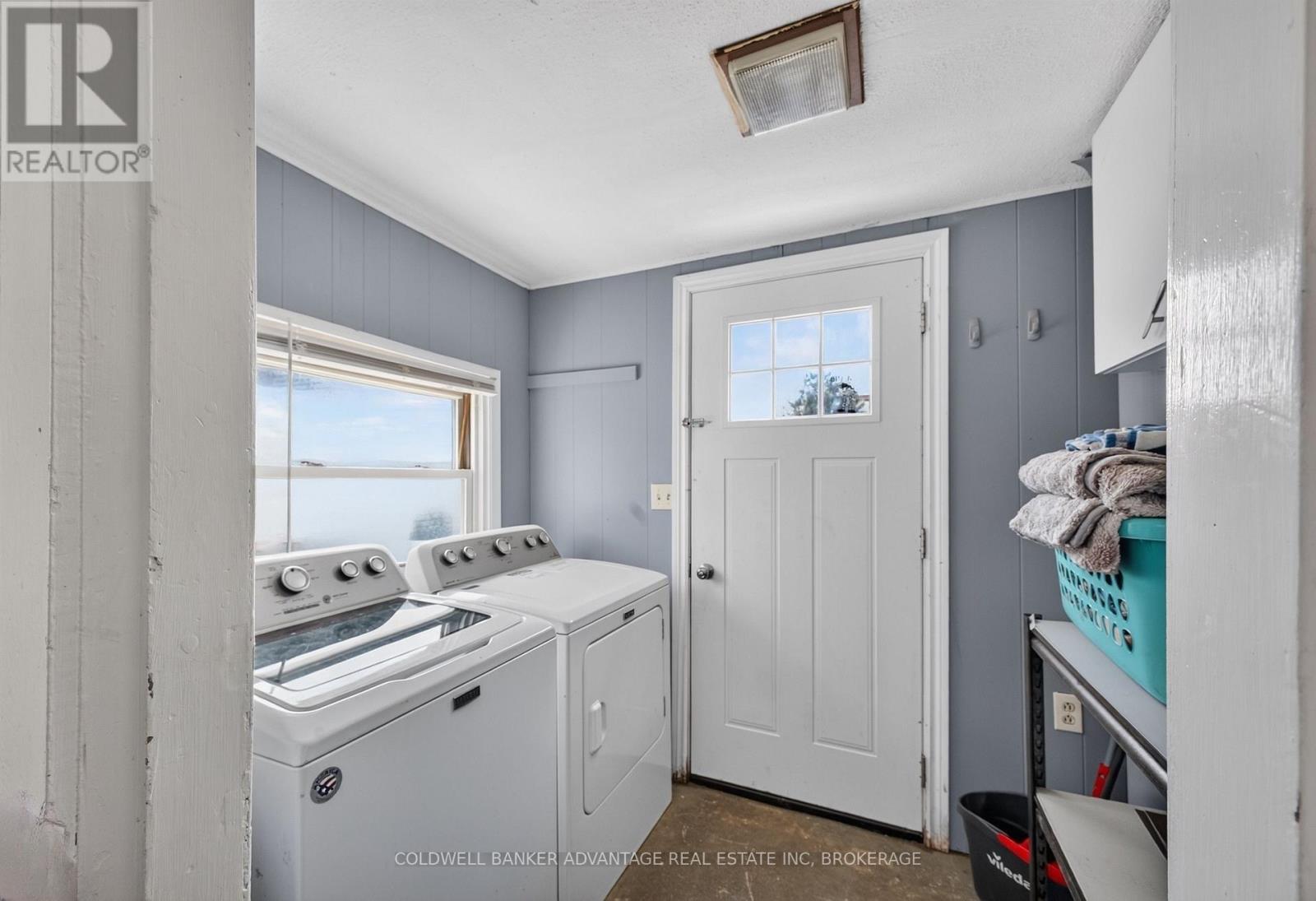 69 Dolphin Street, Port Colborne, Ontario  L3K 2J4 - Photo 6 - X13509756