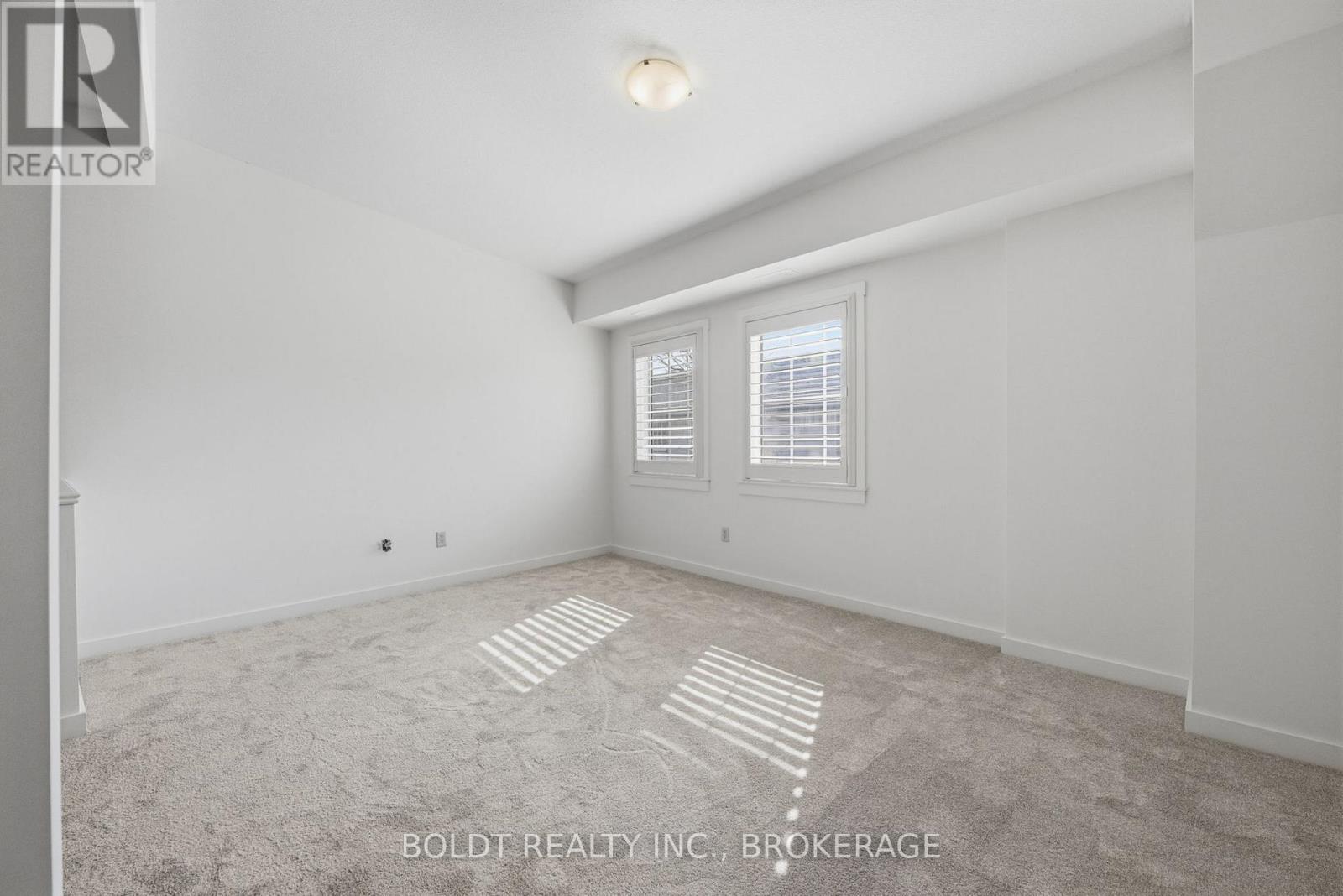 8 - 49 Ontario Street, Grimsby, Ontario  L3M 3H2 - Photo 19 - X13509874