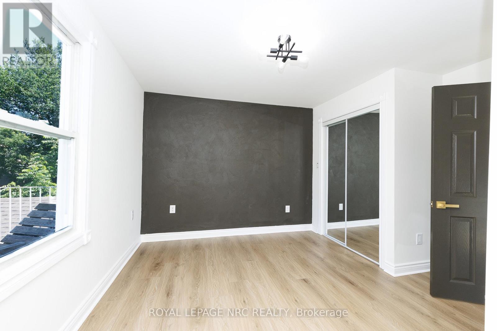 6423 Barker Street, Niagara Falls, Ontario  L2G 1Y6 - Photo 18 - X13510058