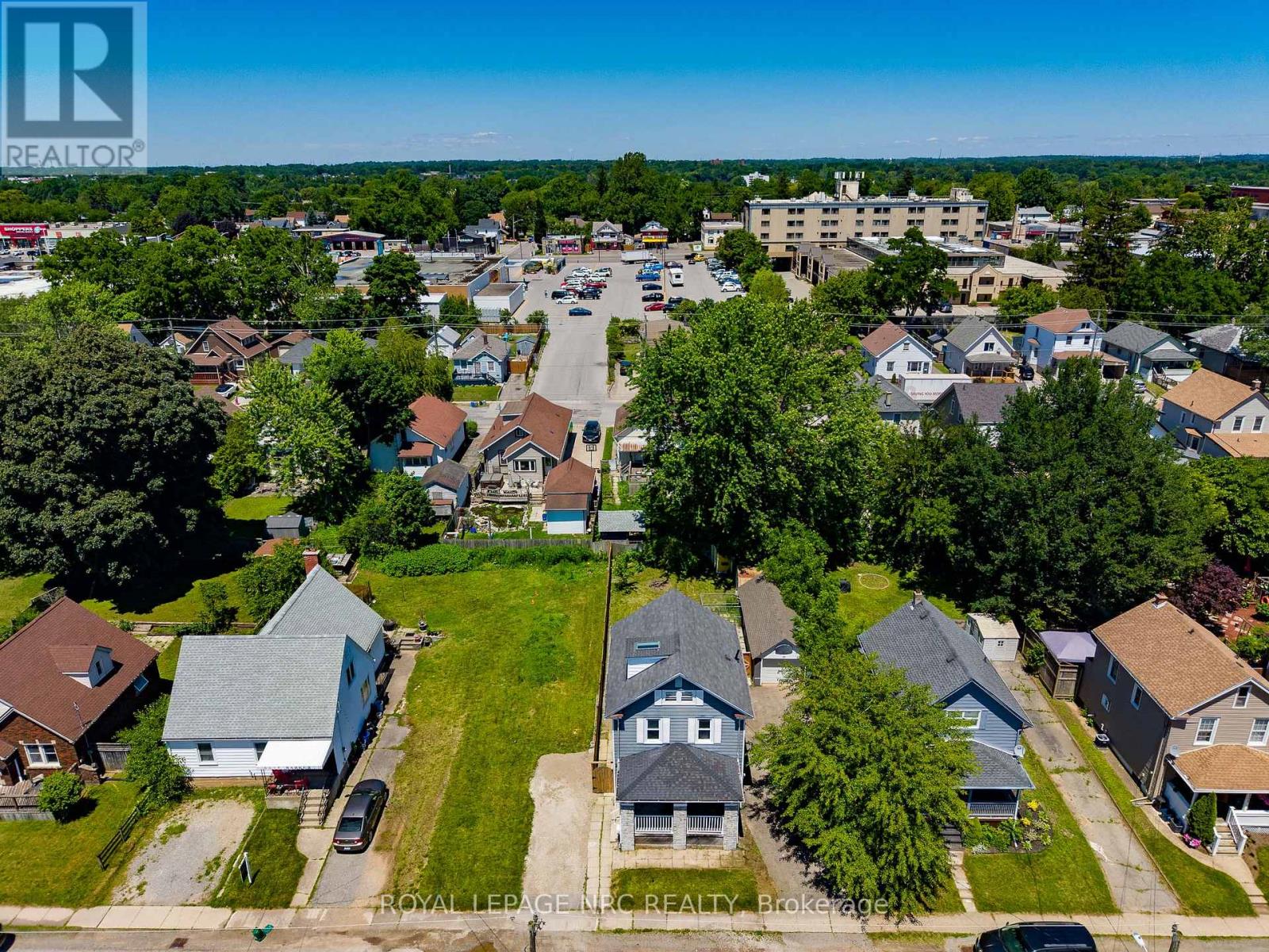 6423 Barker Street, Niagara Falls, Ontario  L2G 1Y6 - Photo 4 - X13510058