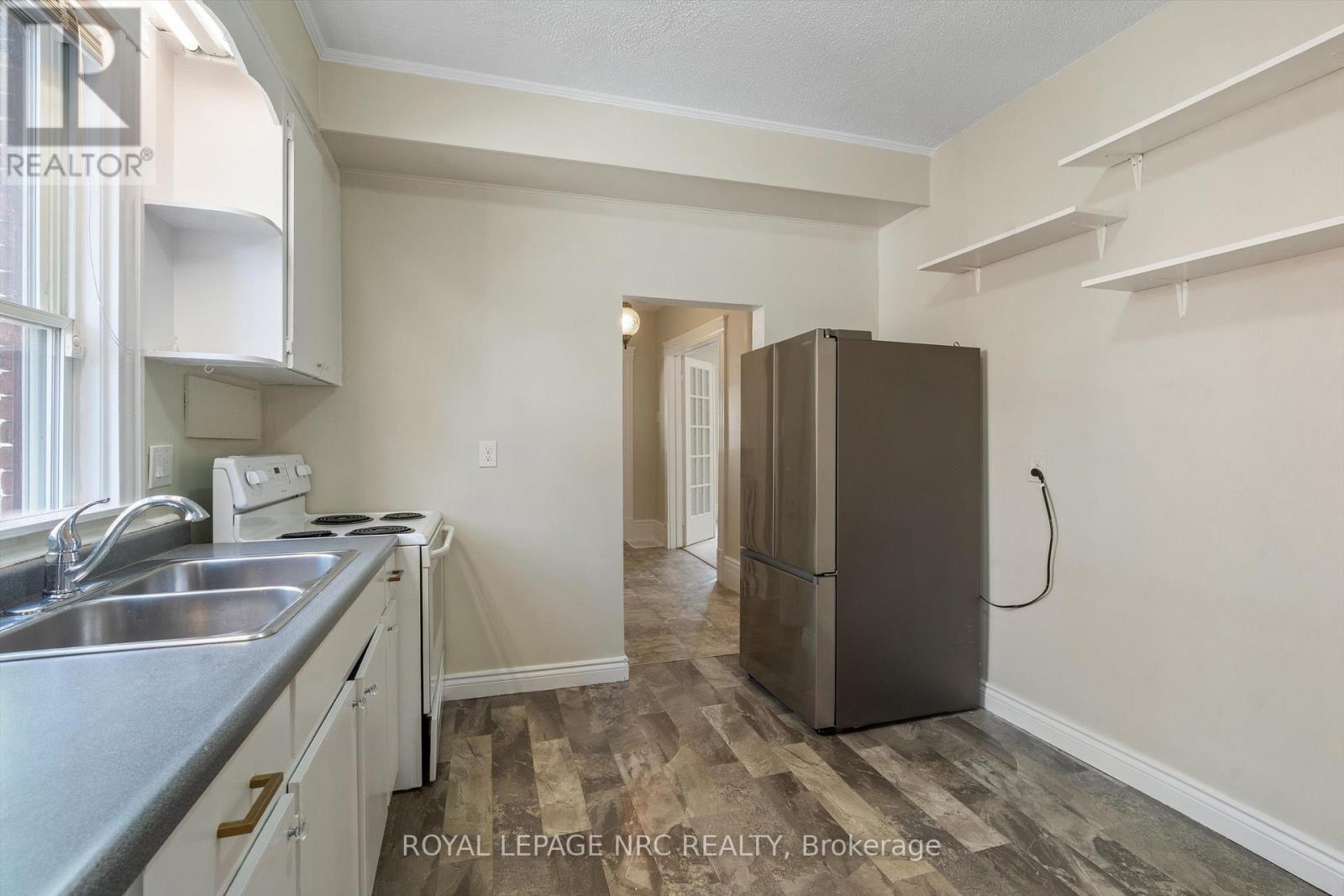 7 Beecher Street, St. Catharines, Ontario  L2R 5S4 - Photo 13 - X13511244