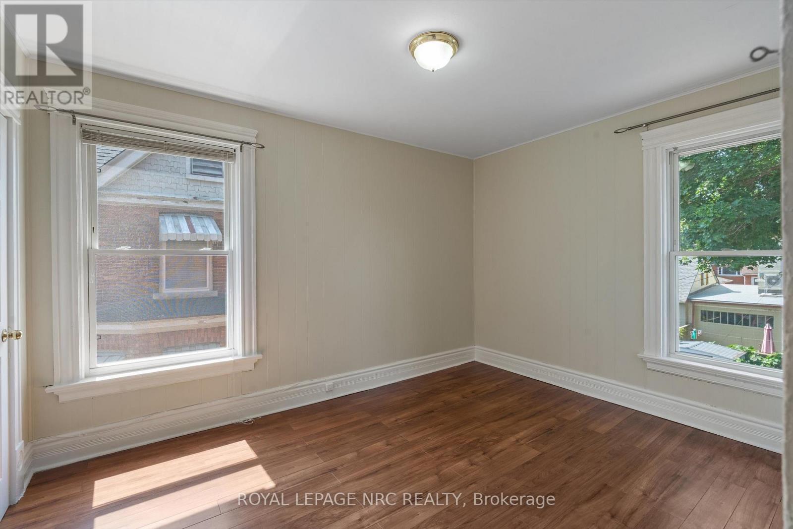 7 Beecher Street, St. Catharines, Ontario  L2R 5S4 - Photo 25 - X13511244