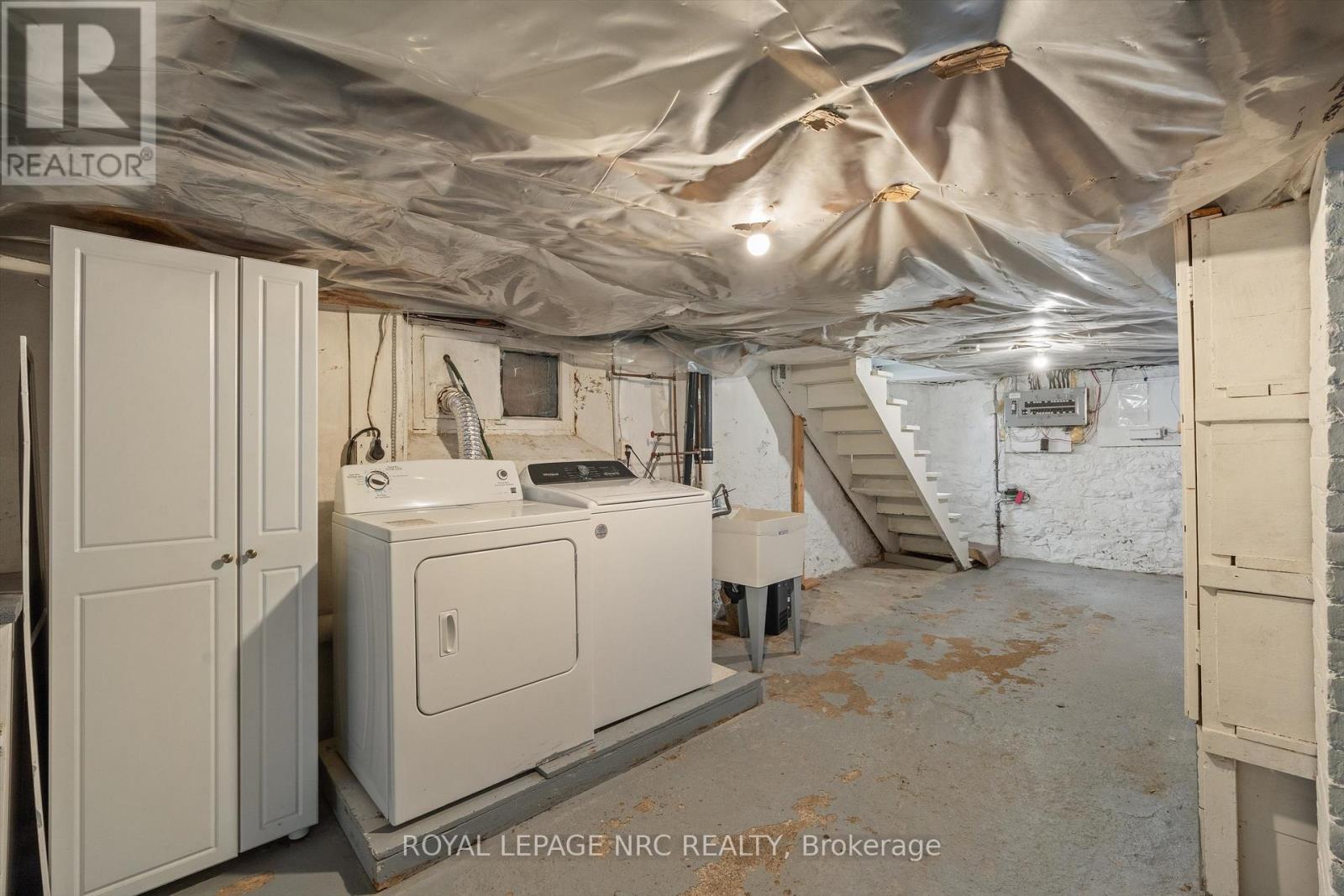 7 Beecher Street, St. Catharines, Ontario  L2R 5S4 - Photo 29 - X13511244