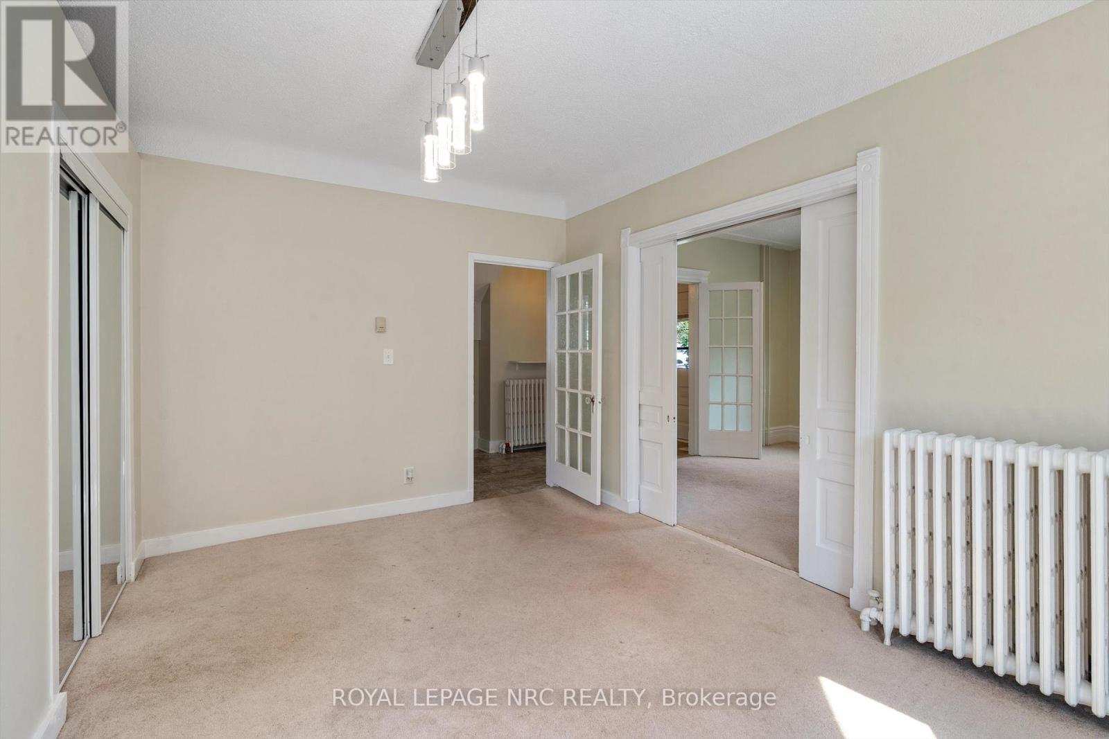 7 Beecher Street, St. Catharines, Ontario  L2R 5S4 - Photo 9 - X13511244