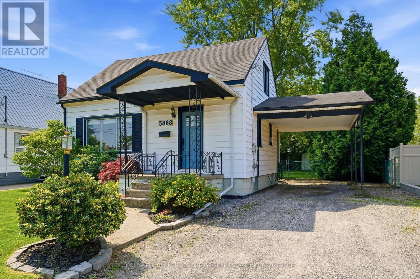 5888 KEITH STREET, Niagara Falls, Ontario