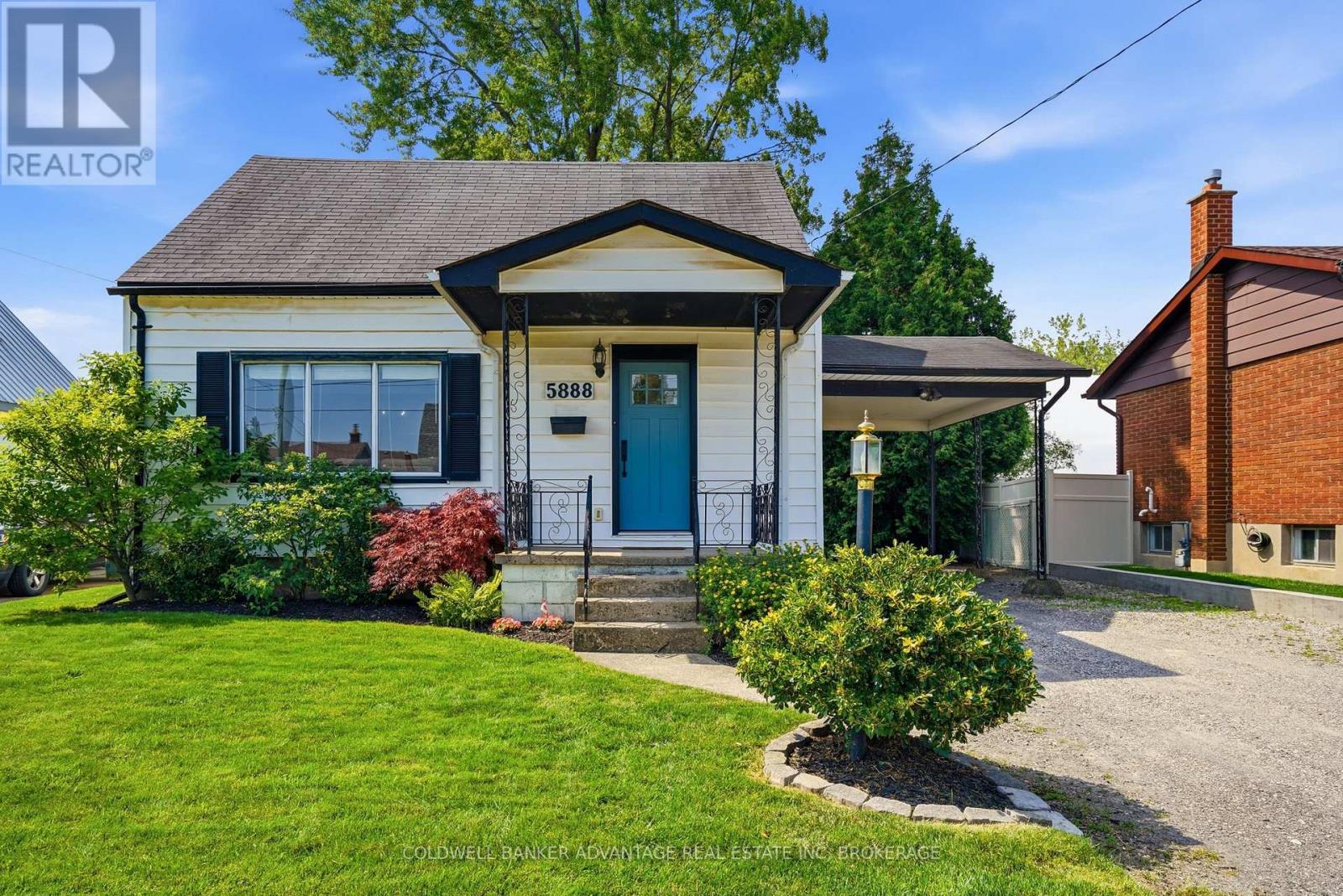 5888 Keith Street, Niagara Falls, Ontario  L2J 1J9 - Photo 2 - X13511250