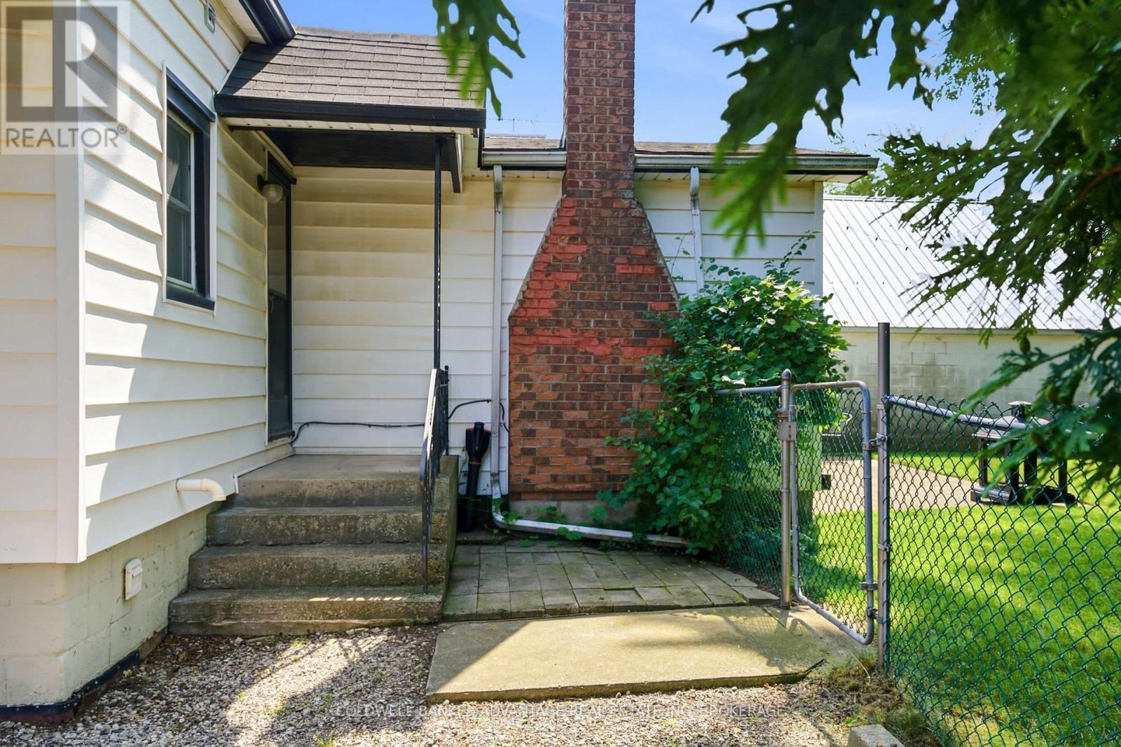 5888 Keith Street, Niagara Falls, Ontario  L2J 1J9 - Photo 5 - X13511250