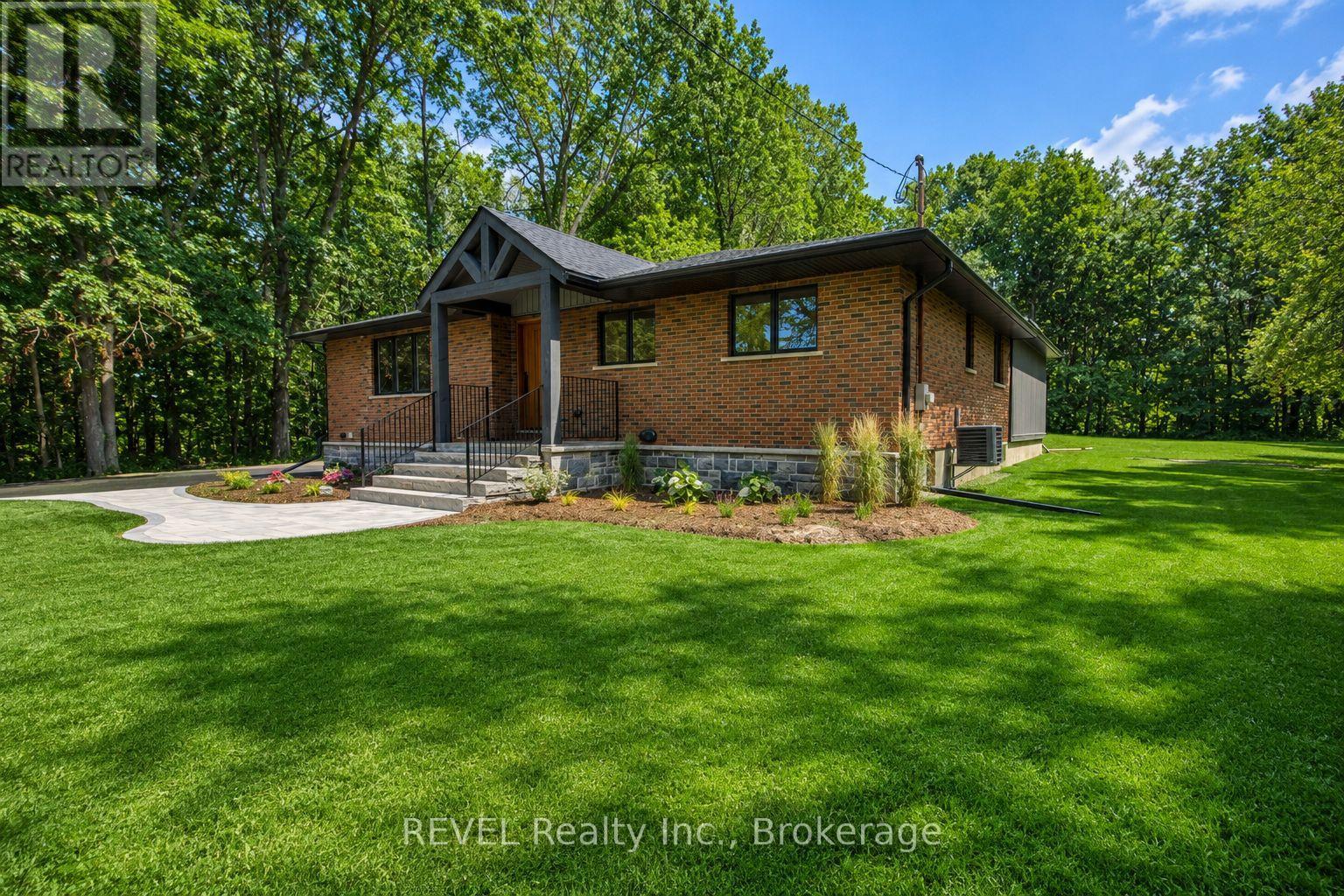 8780 Brown Road, Niagara Falls, Ontario  L2E 6S5 - Photo 3 - X13511570