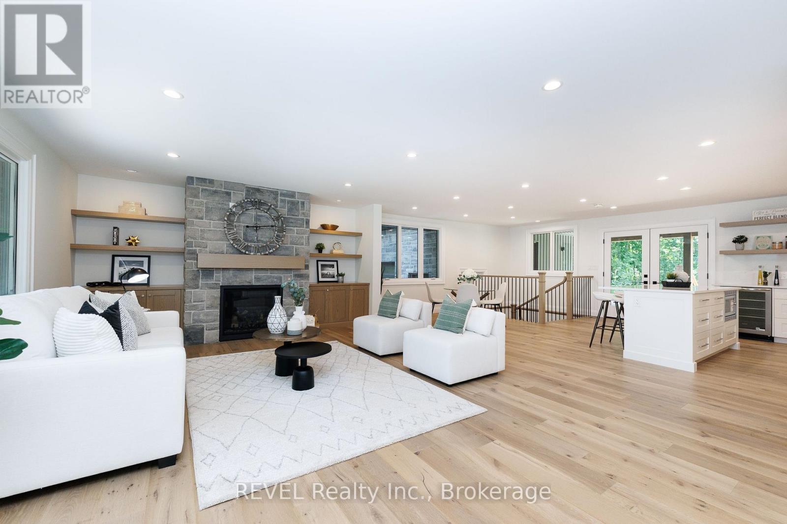 8780 Brown Road, Niagara Falls, Ontario  L2E 6S5 - Photo 4 - X13511570