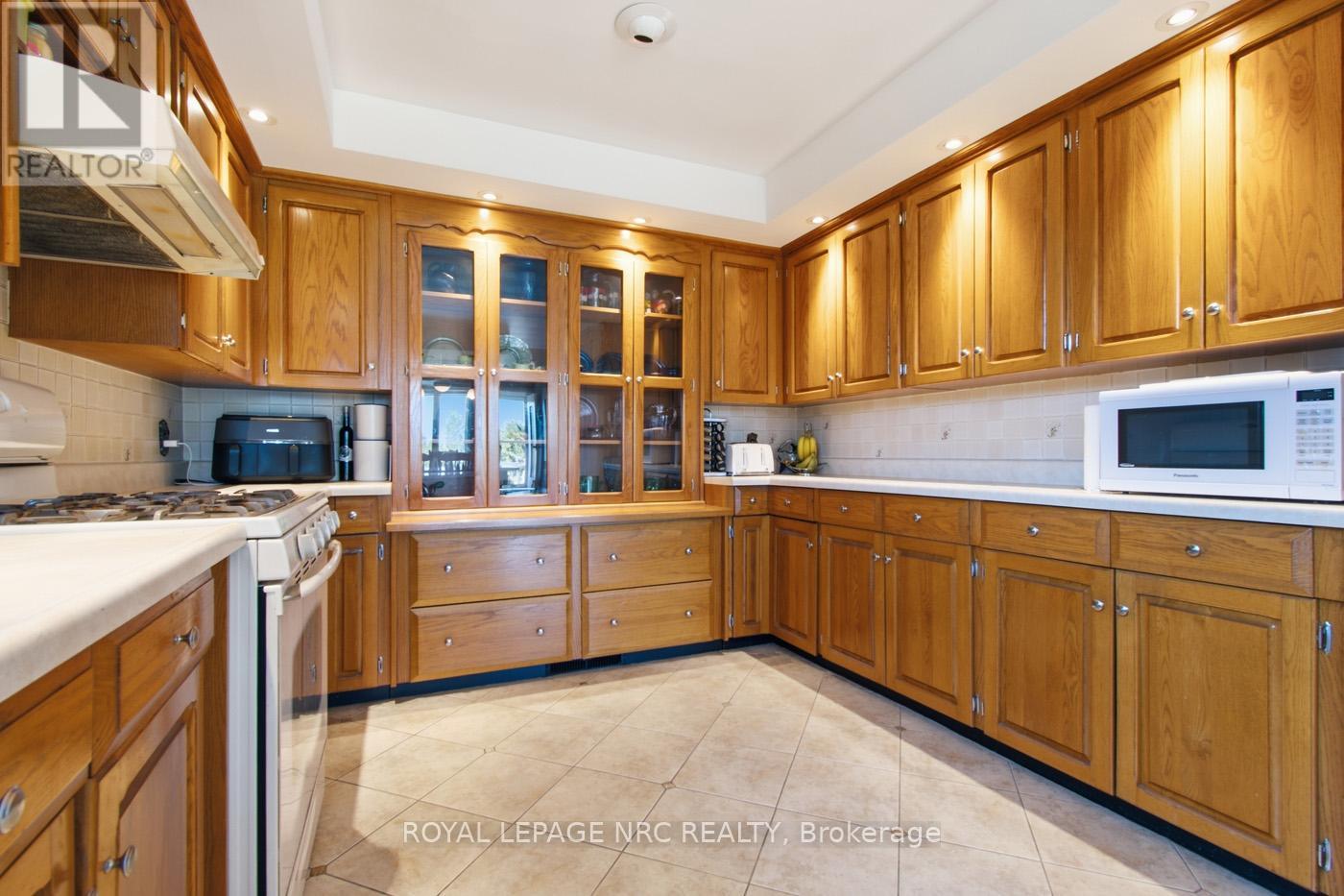 1750 York Road, Niagara-On-The-Lake, Ontario  L0S 1J0 - Photo 9 - X13511642